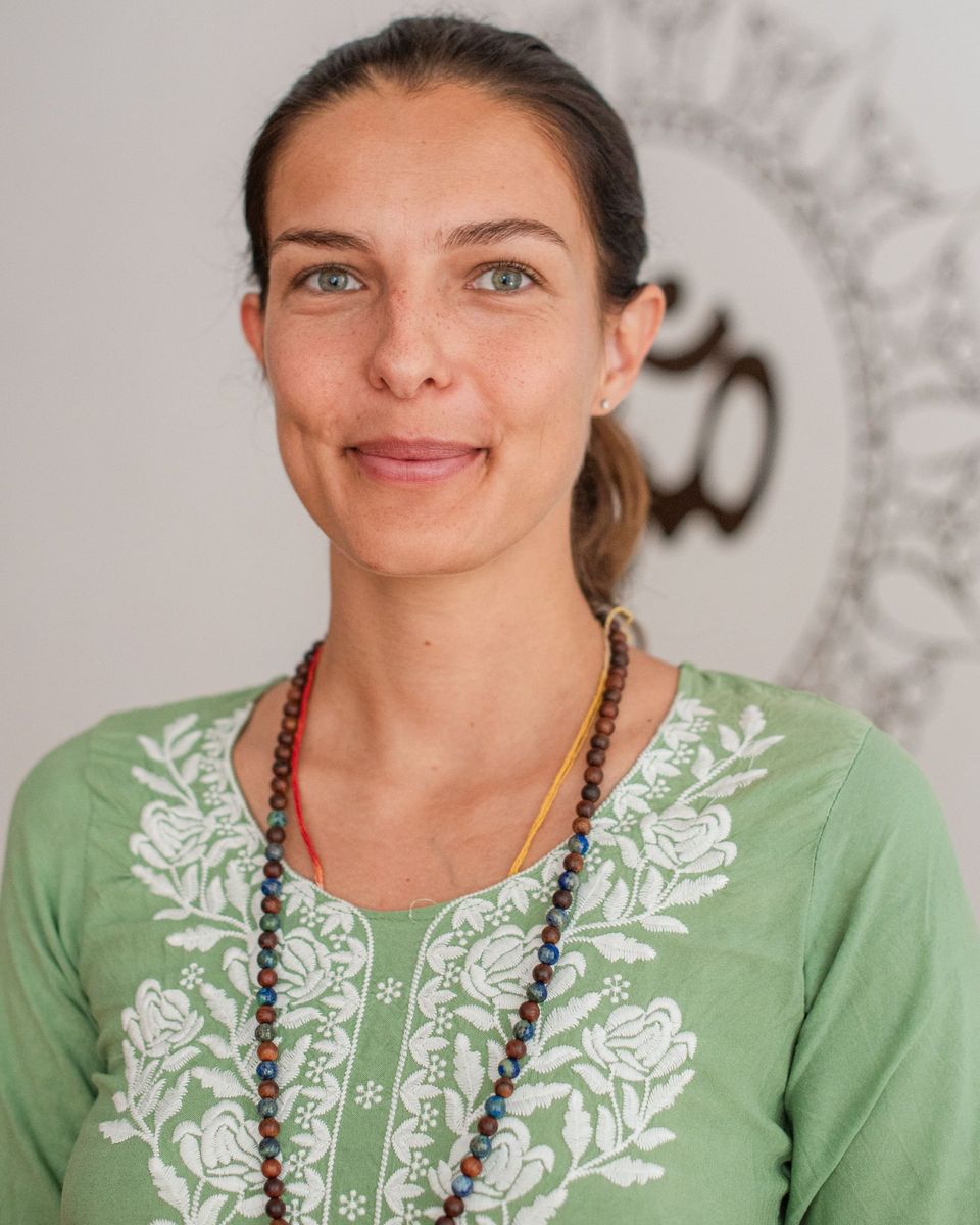 Natalia, profesora de yoga y astróloga Jyotish